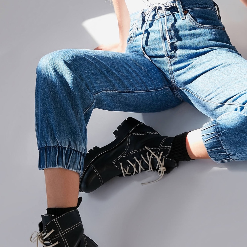 Levi’s 501 Premium Joggers size 38W 32L Unisex